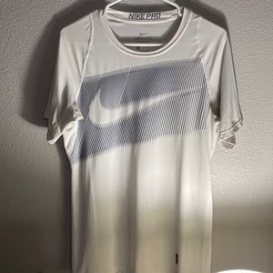 Nike pro
